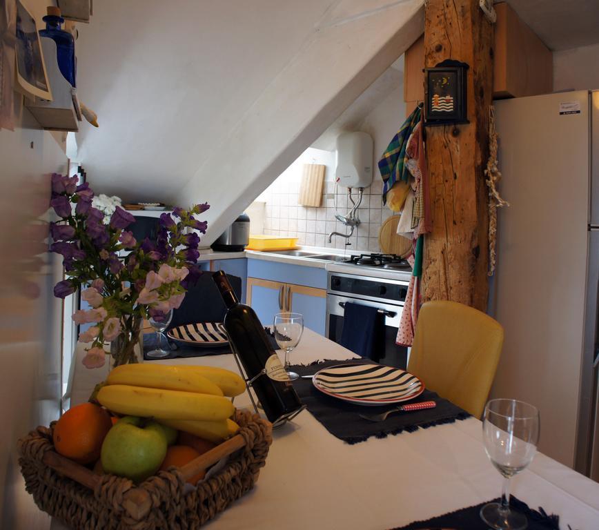 Apartment Vintage Art Split Zimmer foto